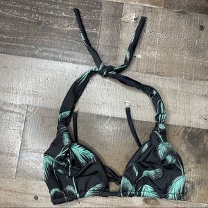 NWT Wildfox Reversible Tropical Print Bikini Top size medium